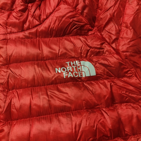 The North Face 800 Hooded Down Jacket - Picture 2 of 8